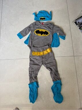 Rubie's Infant Batman Onesie Costume Set